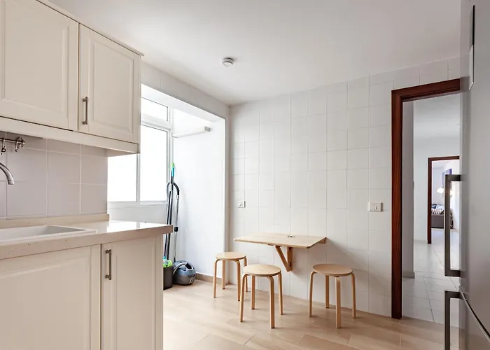 Apartmán Modern Spacious 3 Bedroom Near The